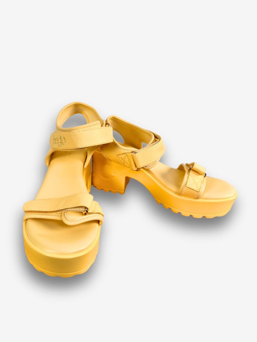BEGO Butter Yellow Platform Sandals Size 8.5